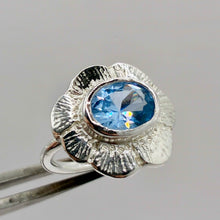 Load image into Gallery viewer, Blue Zircon Daisy Ring (O)
