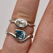 Load image into Gallery viewer, Wavy Blue Topaz Ring (P)