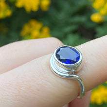 Load image into Gallery viewer, Sapphire Ring (M)