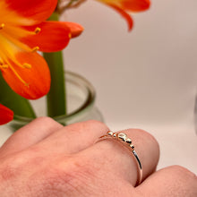 Load image into Gallery viewer, Mixed Metal Ring (T)