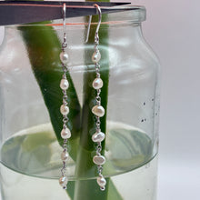 Load image into Gallery viewer, Cloud Pearl Earrings