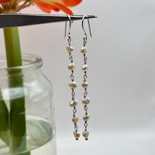 Load image into Gallery viewer, Cloud Pearl Earrings