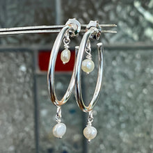Load image into Gallery viewer, Pearl Hoops