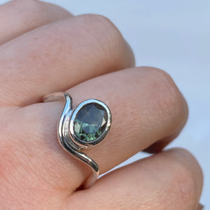 Wavy Tourmaline Ring (V)