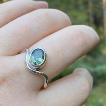 Load image into Gallery viewer, Wavy Tourmaline Ring (V)