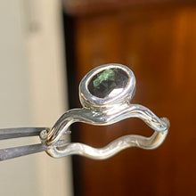 Load image into Gallery viewer, Wavy Bottle Green Tourmaline Ring (O)