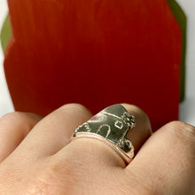 Load image into Gallery viewer, Homegrown House Ring (V)
