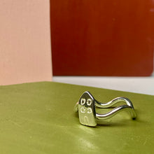 Load image into Gallery viewer, River House Ring (O)