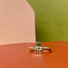 Load image into Gallery viewer, Simple Home Ring (P)
