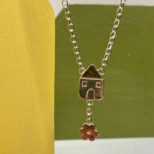 Footsteps From My Flowers Necklace