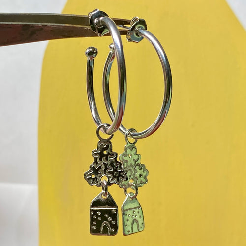 'There Are Always Flowers Outside My Window' Hoops