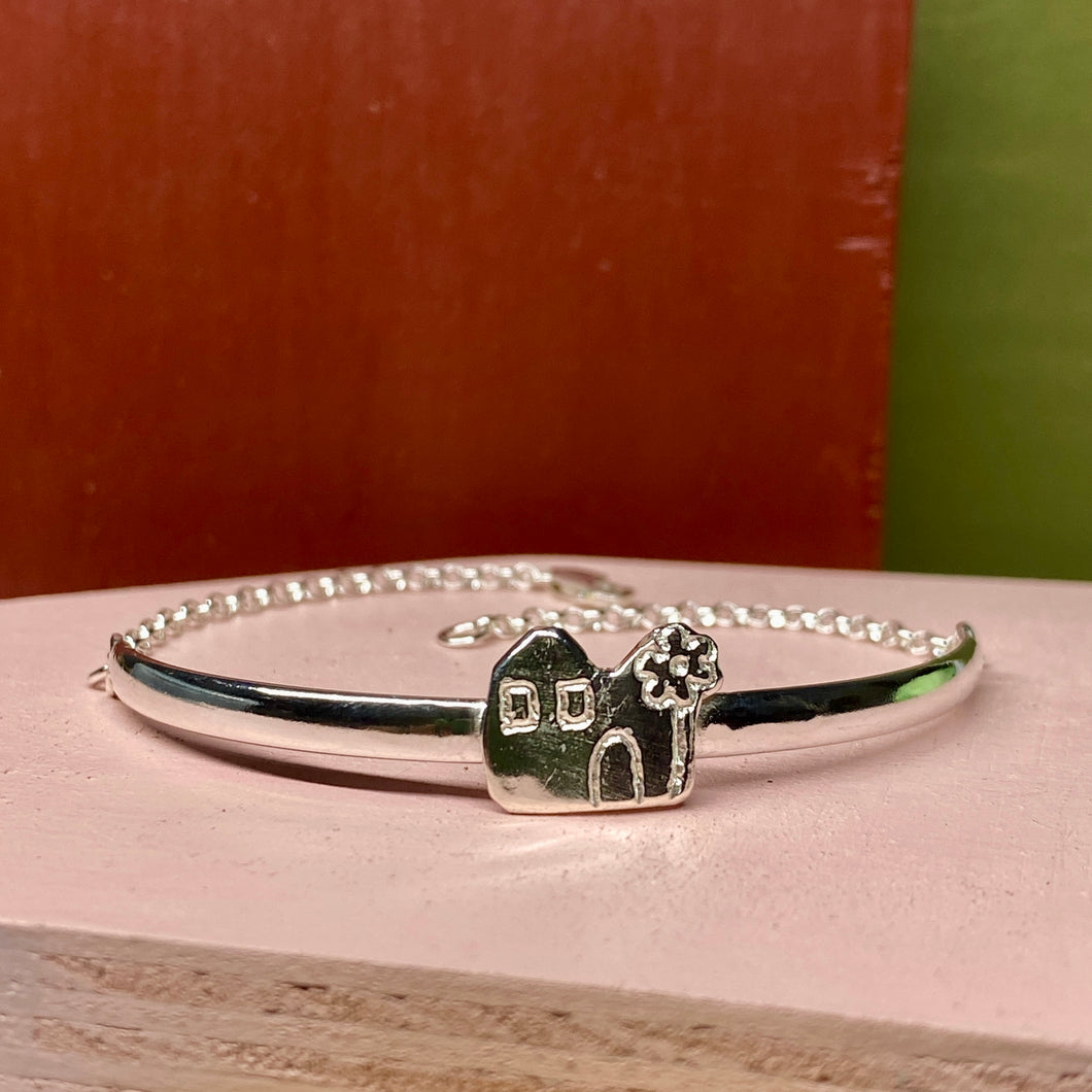 'Hold Onto The Memories Here' Bracelet