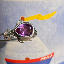 Load image into Gallery viewer, Alexandrite Fish Ring (N / 6 1/2)